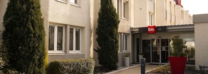 Ibis Arles