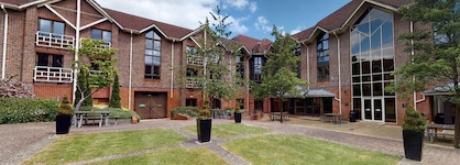Village Hotel Swindon