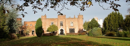 Crabwall Manor Hotel & Spa