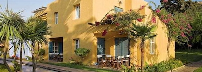 Miramare Park Suites & Villas