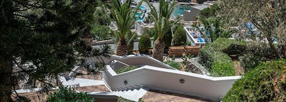Athina Palace Resort & Spa