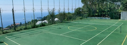Nastro Azzurro Resort
