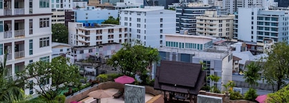 Century Park Hotel
