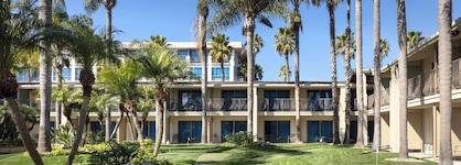 Doubletree By Hilton San Diego Bayside