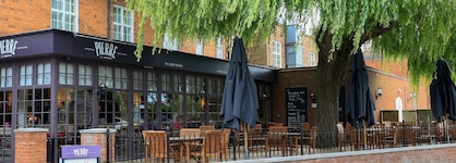 The Swans Nest Hotel