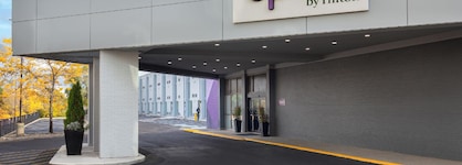 Hotel Carlingview Toronto Airport