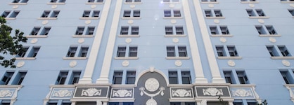 Hotel 81 Premier Star