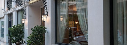 Athens Atrium Hotel And Suites