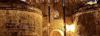 Nikos Takis Fashion Boutique Hotel