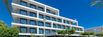 H10 Casa Del Mar
