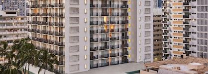 Waikiki Resort Hotel