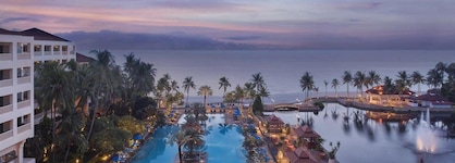 Dusit Thani Hua Hin Hotel