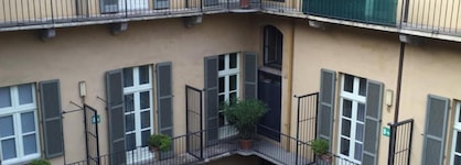 Le Petit Hotel