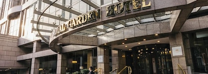 Royal Garden  Hotel