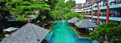 Woodlands Hotel & Resort