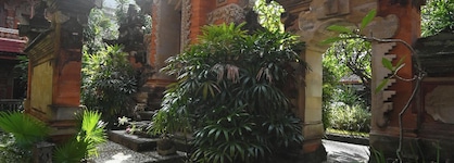 Puri Dewa Bharata Hotel & Villas