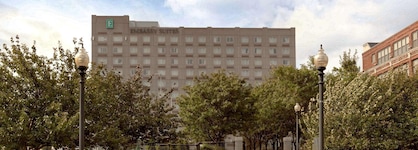 Embassy Suites By Hilton Boston at Logan Airport