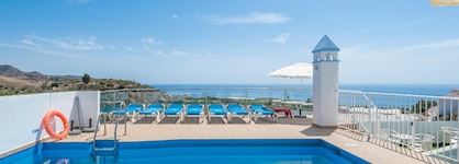 Hotel Playamaro