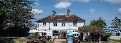 The Cedars Inn By Greene King Inns