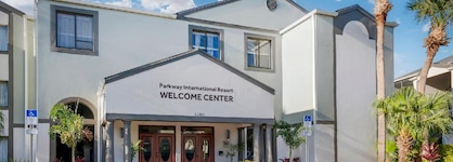 Parkway International Resort