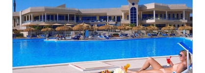 Pickalbatros Royal Moderna Resort