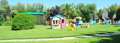 Marina Club Hotel
