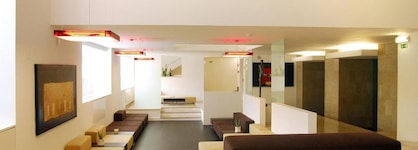 Hotel Jerónimos 8