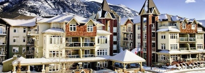 Windtower Lodge And Suites