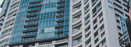 Urbana Langsuan Hotel