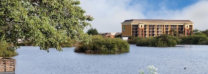Holiday Inn Express At Monterey Bay By Ihg