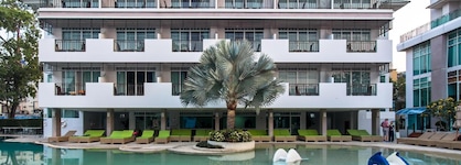 The Pattaya Discovery Beach Hotel Pattaya