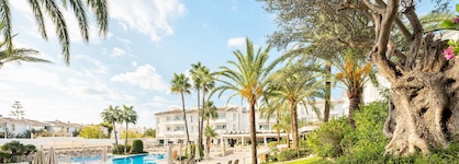 Puerto Azul Suite Hotel