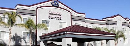 Comfort Suites Fresno River Park