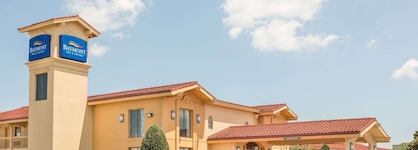 Baymont By Wyndham Greenville Woodruff Rd