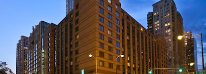 Embassy Suites By Hilton Chicago Downtown River North