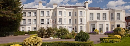 Burnham Beeches Hotel