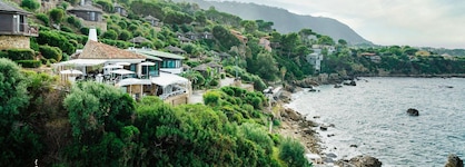 Calanica Resort