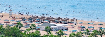 Kamelya Aishen Club