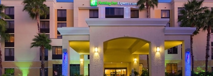 Holiday Inn Express & Suites Kendall East Miami By Ihg