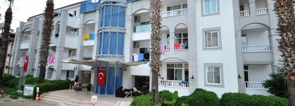 Two Seas Hotel