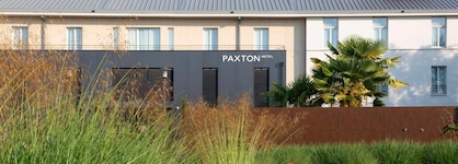 Paxton Paris Mlv
