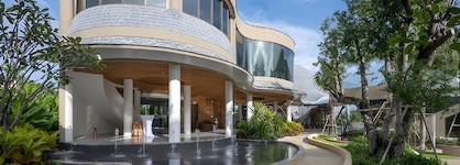 Metadee Concept Hotel