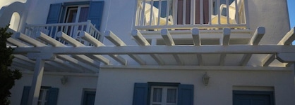 Petinaros Hotel