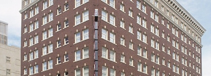 Warwick Seattle