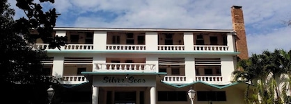 Silver Seas Hotel