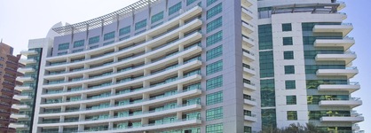 Time Oak Hotel & Suites