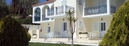 Liberatos Village