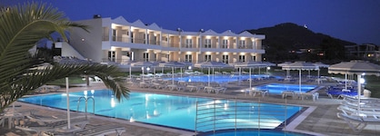 Emerald Hotel