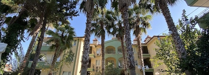 Melissa Garden Apart Hotel