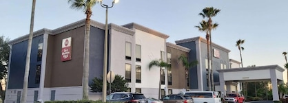 Best Western Plus Universal Inn